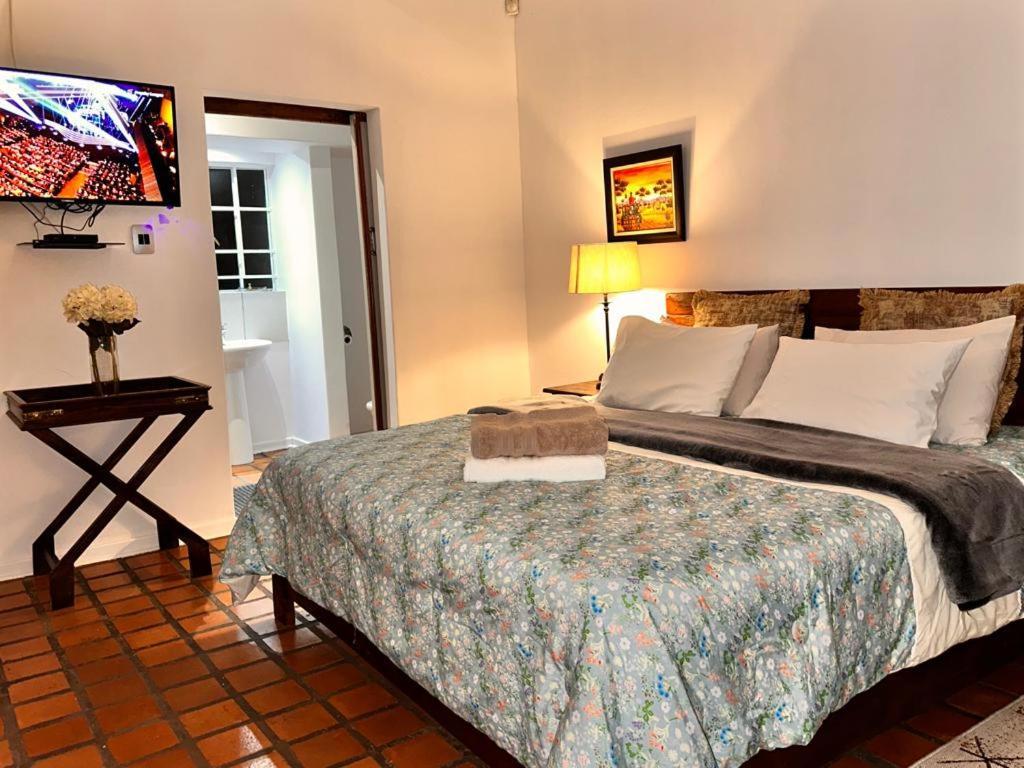 Woods Guest House 米德尔堡 外观 照片