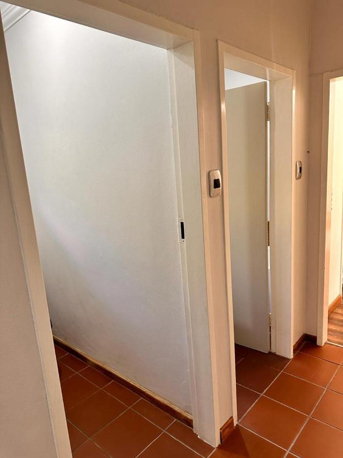 Woods Guest House 米德尔堡 外观 照片