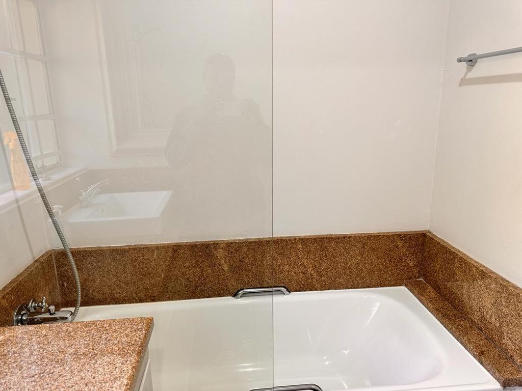 Woods Guest House 米德尔堡 外观 照片